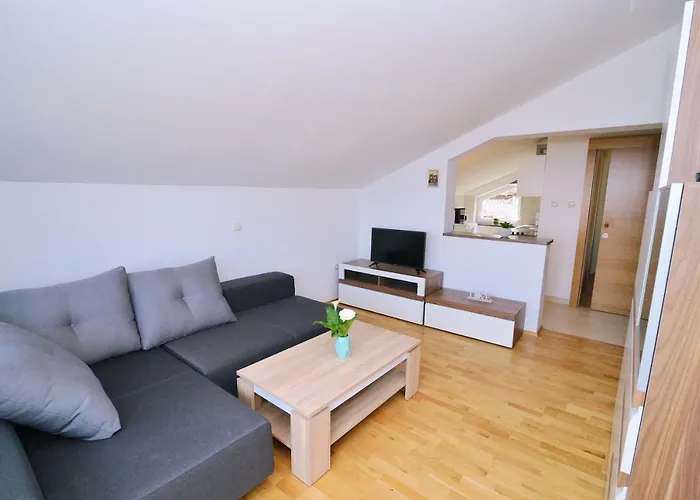 Krupic 아파트 오파티아