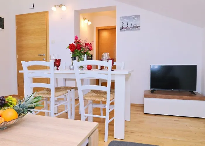 아파트 Krupic 오파티아